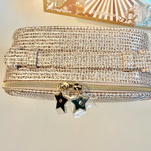 Dior Gold limited Edition Makeup Bag with two Miss Dior Samples. - Picture 3 of 4